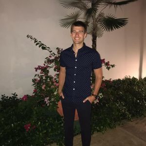 Meet your Posher, Uly